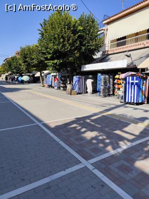 [P15] Strada pietonala din centrul localitatii Nea Kallikratia » foto by ilee
 - 
<span class="allrVoted glyphicon glyphicon-heart hidden" id="av1499360"></span>
<a class="m-l-10 hidden" id="sv1499360" onclick="voting_Foto_DelVot(,1499360,5388)" role="button">șterge vot <span class="glyphicon glyphicon-remove"></span></a>
<a id="v91499360" class=" c-red"  onclick="voting_Foto_SetVot(1499360)" role="button"><span class="glyphicon glyphicon-heart-empty"></span> <b>LIKE</b> = Votează poza</a> <img class="hidden"  id="f1499360W9" src="/imagini/loader.gif" border="0" /><span class="AjErrMes hidden" id="e1499360ErM"></span>