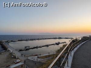 [P40] Portul din Nea Kallikratia » foto by ilee
 - 
<span class="allrVoted glyphicon glyphicon-heart hidden" id="av1499385"></span>
<a class="m-l-10 hidden" id="sv1499385" onclick="voting_Foto_DelVot(,1499385,5388)" role="button">șterge vot <span class="glyphicon glyphicon-remove"></span></a>
<a id="v91499385" class=" c-red"  onclick="voting_Foto_SetVot(1499385)" role="button"><span class="glyphicon glyphicon-heart-empty"></span> <b>LIKE</b> = Votează poza</a> <img class="hidden"  id="f1499385W9" src="/imagini/loader.gif" border="0" /><span class="AjErrMes hidden" id="e1499385ErM"></span>