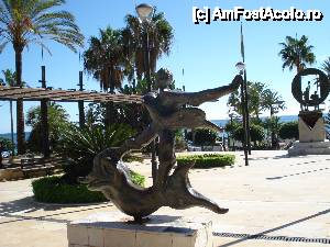 [P04] Marbella și Puerto Banus - sculptură după Dali » foto by nicole33
 - 
<span class="allrVoted glyphicon glyphicon-heart hidden" id="av465086"></span>
<a class="m-l-10 hidden" id="sv465086" onclick="voting_Foto_DelVot(,465086,5391)" role="button">șterge vot <span class="glyphicon glyphicon-remove"></span></a>
<a id="v9465086" class=" c-red"  onclick="voting_Foto_SetVot(465086)" role="button"><span class="glyphicon glyphicon-heart-empty"></span> <b>LIKE</b> = Votează poza</a> <img class="hidden"  id="f465086W9" src="/imagini/loader.gif" border="0" /><span class="AjErrMes hidden" id="e465086ErM"></span>