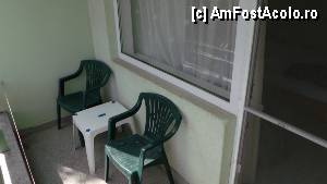 [P06] Dorna Hotel - balconul. Un mare plus - plasa de insecte. Un mic minus - aceeaşi plasă, care din cauza deformării trebuia închisă cu grijă.  » foto by Dragoș_MD
 - 
<span class="allrVoted glyphicon glyphicon-heart hidden" id="av369041"></span>
<a class="m-l-10 hidden" id="sv369041" onclick="voting_Foto_DelVot(,369041,5399)" role="button">șterge vot <span class="glyphicon glyphicon-remove"></span></a>
<a id="v9369041" class=" c-red"  onclick="voting_Foto_SetVot(369041)" role="button"><span class="glyphicon glyphicon-heart-empty"></span> <b>LIKE</b> = Votează poza</a> <img class="hidden"  id="f369041W9" src="/imagini/loader.gif" border="0" /><span class="AjErrMes hidden" id="e369041ErM"></span>
