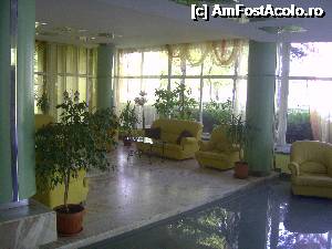 [P21] Hotel Dorna, Mamaia - lobby » foto by krondia*
 - 
<span class="allrVoted glyphicon glyphicon-heart hidden" id="av369966"></span>
<a class="m-l-10 hidden" id="sv369966" onclick="voting_Foto_DelVot(,369966,5399)" role="button">șterge vot <span class="glyphicon glyphicon-remove"></span></a>
<a id="v9369966" class=" c-red"  onclick="voting_Foto_SetVot(369966)" role="button"><span class="glyphicon glyphicon-heart-empty"></span> <b>LIKE</b> = Votează poza</a> <img class="hidden"  id="f369966W9" src="/imagini/loader.gif" border="0" /><span class="AjErrMes hidden" id="e369966ErM"></span>