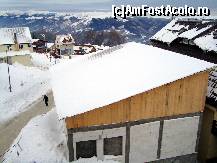 [P01] Panorama de la balconul camerei, în stânga e vizibil teleskiul nr 3 » foto by livcro
 - 
<span class="allrVoted glyphicon glyphicon-heart hidden" id="av393966"></span>
<a class="m-l-10 hidden" id="sv393966" onclick="voting_Foto_DelVot(,393966,5430)" role="button">șterge vot <span class="glyphicon glyphicon-remove"></span></a>
<a id="v9393966" class=" c-red"  onclick="voting_Foto_SetVot(393966)" role="button"><span class="glyphicon glyphicon-heart-empty"></span> <b>LIKE</b> = Votează poza</a> <img class="hidden"  id="f393966W9" src="/imagini/loader.gif" border="0" /><span class="AjErrMes hidden" id="e393966ErM"></span>