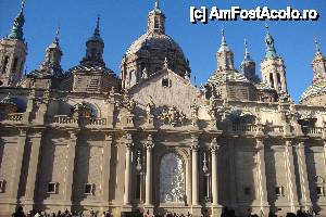 [P01] Basilica del Pilar » foto by chucky31*
 - 
<span class="allrVoted glyphicon glyphicon-heart hidden" id="av421655"></span>
<a class="m-l-10 hidden" id="sv421655" onclick="voting_Foto_DelVot(,421655,5465)" role="button">șterge vot <span class="glyphicon glyphicon-remove"></span></a>
<a id="v9421655" class=" c-red"  onclick="voting_Foto_SetVot(421655)" role="button"><span class="glyphicon glyphicon-heart-empty"></span> <b>LIKE</b> = Votează poza</a> <img class="hidden"  id="f421655W9" src="/imagini/loader.gif" border="0" /><span class="AjErrMes hidden" id="e421655ErM"></span>