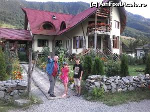 [P13] la pensiunea Vidra de Sus, sat Vidra » foto by raducondurache
 - 
<span class="allrVoted glyphicon glyphicon-heart hidden" id="av542425"></span>
<a class="m-l-10 hidden" id="sv542425" onclick="voting_Foto_DelVot(,542425,5504)" role="button">șterge vot <span class="glyphicon glyphicon-remove"></span></a>
<a id="v9542425" class=" c-red"  onclick="voting_Foto_SetVot(542425)" role="button"><span class="glyphicon glyphicon-heart-empty"></span> <b>LIKE</b> = Votează poza</a> <img class="hidden"  id="f542425W9" src="/imagini/loader.gif" border="0" /><span class="AjErrMes hidden" id="e542425ErM"></span>