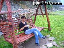 [P20] Cafeaua servita in balansoar in susurul paraului din spatele vilei » foto by relu17*
 - 
<span class="allrVoted glyphicon glyphicon-heart hidden" id="av66151"></span>
<a class="m-l-10 hidden" id="sv66151" onclick="voting_Foto_DelVot(,66151,5513)" role="button">șterge vot <span class="glyphicon glyphicon-remove"></span></a>
<a id="v966151" class=" c-red"  onclick="voting_Foto_SetVot(66151)" role="button"><span class="glyphicon glyphicon-heart-empty"></span> <b>LIKE</b> = Votează poza</a> <img class="hidden"  id="f66151W9" src="/imagini/loader.gif" border="0" /><span class="AjErrMes hidden" id="e66151ErM"></span>