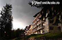 [P01] Casa Turistilor, intrarea principala. » foto by relu17*
 - 
<span class="allrVoted glyphicon glyphicon-heart hidden" id="av66300"></span>
<a class="m-l-10 hidden" id="sv66300" onclick="voting_Foto_DelVot(,66300,5517)" role="button">șterge vot <span class="glyphicon glyphicon-remove"></span></a>
<a id="v966300" class=" c-red"  onclick="voting_Foto_SetVot(66300)" role="button"><span class="glyphicon glyphicon-heart-empty"></span> <b>LIKE</b> = Votează poza</a> <img class="hidden"  id="f66300W9" src="/imagini/loader.gif" border="0" /><span class="AjErrMes hidden" id="e66300ErM"></span>