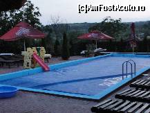 [P25] Si piscinuta pitita de curiosi » foto by dananecula*
 - 
<span class="allrVoted glyphicon glyphicon-heart hidden" id="av160010"></span>
<a class="m-l-10 hidden" id="sv160010" onclick="voting_Foto_DelVot(,160010,5534)" role="button">șterge vot <span class="glyphicon glyphicon-remove"></span></a>
<a id="v9160010" class=" c-red"  onclick="voting_Foto_SetVot(160010)" role="button"><span class="glyphicon glyphicon-heart-empty"></span> <b>LIKE</b> = Votează poza</a> <img class="hidden"  id="f160010W9" src="/imagini/loader.gif" border="0" /><span class="AjErrMes hidden" id="e160010ErM"></span>