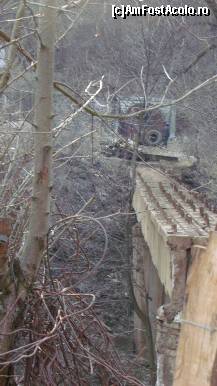 [P22] Rămăşiţă de pod şi intrarea în tunelul Govăjdia-Ghelar. » foto by Dragoș_MD
 - 
<span class="allrVoted glyphicon glyphicon-heart hidden" id="av304625"></span>
<a class="m-l-10 hidden" id="sv304625" onclick="voting_Foto_DelVot(,304625,5564)" role="button">șterge vot <span class="glyphicon glyphicon-remove"></span></a>
<a id="v9304625" class=" c-red"  onclick="voting_Foto_SetVot(304625)" role="button"><span class="glyphicon glyphicon-heart-empty"></span> <b>LIKE</b> = Votează poza</a> <img class="hidden"  id="f304625W9" src="/imagini/loader.gif" border="0" /><span class="AjErrMes hidden" id="e304625ErM"></span>
