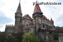 [P01] Castelul Corvinilor » foto by Gabise
 - 
<span class="allrVoted glyphicon glyphicon-heart hidden" id="av384372"></span>
<a class="m-l-10 hidden" id="sv384372" onclick="voting_Foto_DelVot(,384372,5564)" role="button">șterge vot <span class="glyphicon glyphicon-remove"></span></a>
<a id="v9384372" class=" c-red"  onclick="voting_Foto_SetVot(384372)" role="button"><span class="glyphicon glyphicon-heart-empty"></span> <b>LIKE</b> = Votează poza</a> <img class="hidden"  id="f384372W9" src="/imagini/loader.gif" border="0" /><span class="AjErrMes hidden" id="e384372ErM"></span>