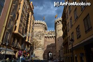 [P30] Torres de Quart » foto by Muffin2009*
 - 
<span class="allrVoted glyphicon glyphicon-heart hidden" id="av431200"></span>
<a class="m-l-10 hidden" id="sv431200" onclick="voting_Foto_DelVot(,431200,5604)" role="button">șterge vot <span class="glyphicon glyphicon-remove"></span></a>
<a id="v9431200" class=" c-red"  onclick="voting_Foto_SetVot(431200)" role="button"><span class="glyphicon glyphicon-heart-empty"></span> <b>LIKE</b> = Votează poza</a> <img class="hidden"  id="f431200W9" src="/imagini/loader.gif" border="0" /><span class="AjErrMes hidden" id="e431200ErM"></span>