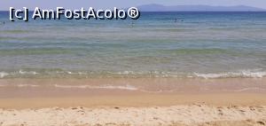 [P14] Apa mării la plaja Kalamitsa, &icirc;n faţă, &icirc;n plan &icirc;ndepărtat, muntele Athos » foto by irinad
 - 
<span class="allrVoted glyphicon glyphicon-heart hidden" id="av1193226"></span>
<a class="m-l-10 hidden" id="sv1193226" onclick="voting_Foto_DelVot(,1193226,5636)" role="button">șterge vot <span class="glyphicon glyphicon-remove"></span></a>
<a id="v91193226" class=" c-red"  onclick="voting_Foto_SetVot(1193226)" role="button"><span class="glyphicon glyphicon-heart-empty"></span> <b>LIKE</b> = Votează poza</a> <img class="hidden"  id="f1193226W9" src="/imagini/loader.gif" border="0" /><span class="AjErrMes hidden" id="e1193226ErM"></span>