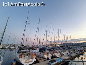 [P10] Portul turistic. » foto by tata123 🔱
 - 
<span class="allrVoted glyphicon glyphicon-heart hidden" id="av1539239"></span>
<a class="m-l-10 hidden" id="sv1539239" onclick="voting_Foto_DelVot(,1539239,5636)" role="button">șterge vot <span class="glyphicon glyphicon-remove"></span></a>
<a id="v91539239" class=" c-red"  onclick="voting_Foto_SetVot(1539239)" role="button"><span class="glyphicon glyphicon-heart-empty"></span> <b>LIKE</b> = Votează poza</a> <img class="hidden"  id="f1539239W9" src="/imagini/loader.gif" border="0" /><span class="AjErrMes hidden" id="e1539239ErM"></span>