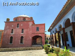 [P37] Fosta moschee Halil Bey și medresa (școala). » foto by tata123 🔱
 - 
<span class="allrVoted glyphicon glyphicon-heart hidden" id="av1539266"></span>
<a class="m-l-10 hidden" id="sv1539266" onclick="voting_Foto_DelVot(,1539266,5636)" role="button">șterge vot <span class="glyphicon glyphicon-remove"></span></a>
<a id="v91539266" class=" c-red"  onclick="voting_Foto_SetVot(1539266)" role="button"><span class="glyphicon glyphicon-heart-empty"></span> <b>LIKE</b> = Votează poza</a> <img class="hidden"  id="f1539266W9" src="/imagini/loader.gif" border="0" /><span class="AjErrMes hidden" id="e1539266ErM"></span>