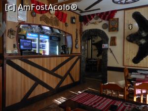 [P06] Bușteni - Casa Țărănească. Barul și salonul interior.  » foto by iulianic
 - 
<span class="allrVoted glyphicon glyphicon-heart hidden" id="av1031630"></span>
<a class="m-l-10 hidden" id="sv1031630" onclick="voting_Foto_DelVot(,1031630,5687)" role="button">șterge vot <span class="glyphicon glyphicon-remove"></span></a>
<a id="v91031630" class=" c-red"  onclick="voting_Foto_SetVot(1031630)" role="button"><span class="glyphicon glyphicon-heart-empty"></span> <b>LIKE</b> = Votează poza</a> <img class="hidden"  id="f1031630W9" src="/imagini/loader.gif" border="0" /><span class="AjErrMes hidden" id="e1031630ErM"></span>