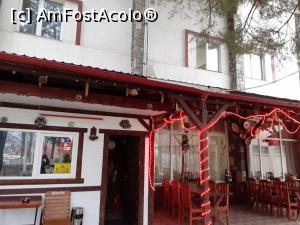 [P02] Intrarea în restaurant » foto by FrancescaClara
 - 
<span class="allrVoted glyphicon glyphicon-heart hidden" id="av1341356"></span>
<a class="m-l-10 hidden" id="sv1341356" onclick="voting_Foto_DelVot(,1341356,5687)" role="button">șterge vot <span class="glyphicon glyphicon-remove"></span></a>
<a id="v91341356" class=" c-red"  onclick="voting_Foto_SetVot(1341356)" role="button"><span class="glyphicon glyphicon-heart-empty"></span> <b>LIKE</b> = Votează poza</a> <img class="hidden"  id="f1341356W9" src="/imagini/loader.gif" border="0" /><span class="AjErrMes hidden" id="e1341356ErM"></span>