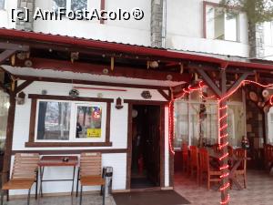 [P03] Intrarea în restaurant » foto by FrancescaClara
 - 
<span class="allrVoted glyphicon glyphicon-heart hidden" id="av1341357"></span>
<a class="m-l-10 hidden" id="sv1341357" onclick="voting_Foto_DelVot(,1341357,5687)" role="button">șterge vot <span class="glyphicon glyphicon-remove"></span></a>
<a id="v91341357" class=" c-red"  onclick="voting_Foto_SetVot(1341357)" role="button"><span class="glyphicon glyphicon-heart-empty"></span> <b>LIKE</b> = Votează poza</a> <img class="hidden"  id="f1341357W9" src="/imagini/loader.gif" border="0" /><span class="AjErrMes hidden" id="e1341357ErM"></span>