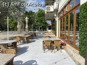 [P06] Restaurant Agapi Mamaia - altă parte a terasei » foto by nicole33
 - 
<span class="allrVoted glyphicon glyphicon-heart hidden" id="av1304458"></span>
<a class="m-l-10 hidden" id="sv1304458" onclick="voting_Foto_DelVot(,1304458,5688)" role="button">șterge vot <span class="glyphicon glyphicon-remove"></span></a>
<a id="v91304458" class=" c-red"  onclick="voting_Foto_SetVot(1304458)" role="button"><span class="glyphicon glyphicon-heart-empty"></span> <b>LIKE</b> = Votează poza</a> <img class="hidden"  id="f1304458W9" src="/imagini/loader.gif" border="0" /><span class="AjErrMes hidden" id="e1304458ErM"></span>