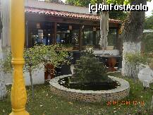 [P07] La Fattoria - Mamaia, aranjament in fata restaurantului. » foto by creivean
 - 
<span class="allrVoted glyphicon glyphicon-heart hidden" id="av139347"></span>
<a class="m-l-10 hidden" id="sv139347" onclick="voting_Foto_DelVot(,139347,5688)" role="button">șterge vot <span class="glyphicon glyphicon-remove"></span></a>
<a id="v9139347" class=" c-red"  onclick="voting_Foto_SetVot(139347)" role="button"><span class="glyphicon glyphicon-heart-empty"></span> <b>LIKE</b> = Votează poza</a> <img class="hidden"  id="f139347W9" src="/imagini/loader.gif" border="0" /><span class="AjErrMes hidden" id="e139347ErM"></span>