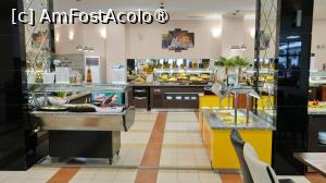 [P32] Restaurantul hotelului » foto by pepsi70ro
 - 
<span class="allrVoted glyphicon glyphicon-heart hidden" id="av1501507"></span>
<a class="m-l-10 hidden" id="sv1501507" onclick="voting_Foto_DelVot(,1501507,5706)" role="button">șterge vot <span class="glyphicon glyphicon-remove"></span></a>
<a id="v91501507" class=" c-red"  onclick="voting_Foto_SetVot(1501507)" role="button"><span class="glyphicon glyphicon-heart-empty"></span> <b>LIKE</b> = Votează poza</a> <img class="hidden"  id="f1501507W9" src="/imagini/loader.gif" border="0" /><span class="AjErrMes hidden" id="e1501507ErM"></span>