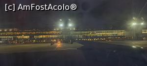 [P26] 26. Ne-am urcat în avionul de București. » foto by msnd
 - 
<span class="allrVoted glyphicon glyphicon-heart hidden" id="av1353244"></span>
<a class="m-l-10 hidden" id="sv1353244" onclick="voting_Foto_DelVot(,1353244,5709)" role="button">șterge vot <span class="glyphicon glyphicon-remove"></span></a>
<a id="v91353244" class=" c-red"  onclick="voting_Foto_SetVot(1353244)" role="button"><span class="glyphicon glyphicon-heart-empty"></span> <b>LIKE</b> = Votează poza</a> <img class="hidden"  id="f1353244W9" src="/imagini/loader.gif" border="0" /><span class="AjErrMes hidden" id="e1353244ErM"></span>