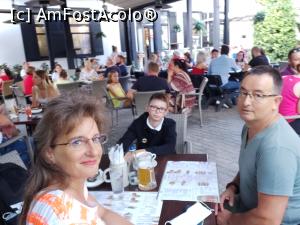[P01] Pe terasa plină de la Nenea Iancu » foto by diana2015
 - 
<span class="allrVoted glyphicon glyphicon-heart hidden" id="av1186146"></span>
<a class="m-l-10 hidden" id="sv1186146" onclick="voting_Foto_DelVot(,1186146,5761)" role="button">șterge vot <span class="glyphicon glyphicon-remove"></span></a>
<a id="v91186146" class=" c-red"  onclick="voting_Foto_SetVot(1186146)" role="button"><span class="glyphicon glyphicon-heart-empty"></span> <b>LIKE</b> = Votează poza</a> <img class="hidden"  id="f1186146W9" src="/imagini/loader.gif" border="0" /><span class="AjErrMes hidden" id="e1186146ErM"></span>