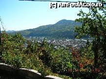 [P07] Perspectivă spre sud-est. Se văd o parte din Cernegura (avanpost al Munților Tarcăului) în fundal și Lacul Reconstrucția la bază. » foto by Qvadratvus
 - 
<span class="allrVoted glyphicon glyphicon-heart hidden" id="av262342"></span>
<a class="m-l-10 hidden" id="sv262342" onclick="voting_Foto_DelVot(,262342,5761)" role="button">șterge vot <span class="glyphicon glyphicon-remove"></span></a>
<a id="v9262342" class=" c-red"  onclick="voting_Foto_SetVot(262342)" role="button"><span class="glyphicon glyphicon-heart-empty"></span> <b>LIKE</b> = Votează poza</a> <img class="hidden"  id="f262342W9" src="/imagini/loader.gif" border="0" /><span class="AjErrMes hidden" id="e262342ErM"></span>