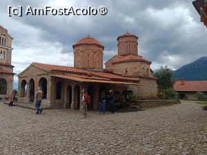 [P19] Lacul Ohrid, Mănăstirea Sf. Naum, Biserica Sf. Arhangheli din piatră cioplită și cărămidă roșie, stilul balcano bizantin » foto by mprofeanu
 - 
<span class="allrVoted glyphicon glyphicon-heart hidden" id="av1541569"></span>
<a class="m-l-10 hidden" id="sv1541569" onclick="voting_Foto_DelVot(,1541569,5763)" role="button">șterge vot <span class="glyphicon glyphicon-remove"></span></a>
<a id="v91541569" class=" c-red"  onclick="voting_Foto_SetVot(1541569)" role="button"><span class="glyphicon glyphicon-heart-empty"></span> <b>LIKE</b> = Votează poza</a> <img class="hidden"  id="f1541569W9" src="/imagini/loader.gif" border="0" /><span class="AjErrMes hidden" id="e1541569ErM"></span>