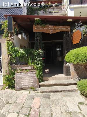 [P37] Atelier de hârtie lucrată manual » foto by fredutza
 - 
<span class="allrVoted glyphicon glyphicon-heart hidden" id="av1498006"></span>
<a class="m-l-10 hidden" id="sv1498006" onclick="voting_Foto_DelVot(,1498006,5763)" role="button">șterge vot <span class="glyphicon glyphicon-remove"></span></a>
<a id="v91498006" class=" c-red"  onclick="voting_Foto_SetVot(1498006)" role="button"><span class="glyphicon glyphicon-heart-empty"></span> <b>LIKE</b> = Votează poza</a> <img class="hidden"  id="f1498006W9" src="/imagini/loader.gif" border="0" /><span class="AjErrMes hidden" id="e1498006ErM"></span>