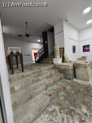 [P44] Interiorul casei Robevci » foto by fredutza
 - 
<span class="allrVoted glyphicon glyphicon-heart hidden" id="av1498013"></span>
<a class="m-l-10 hidden" id="sv1498013" onclick="voting_Foto_DelVot(,1498013,5763)" role="button">șterge vot <span class="glyphicon glyphicon-remove"></span></a>
<a id="v91498013" class=" c-red"  onclick="voting_Foto_SetVot(1498013)" role="button"><span class="glyphicon glyphicon-heart-empty"></span> <b>LIKE</b> = Votează poza</a> <img class="hidden"  id="f1498013W9" src="/imagini/loader.gif" border="0" /><span class="AjErrMes hidden" id="e1498013ErM"></span>