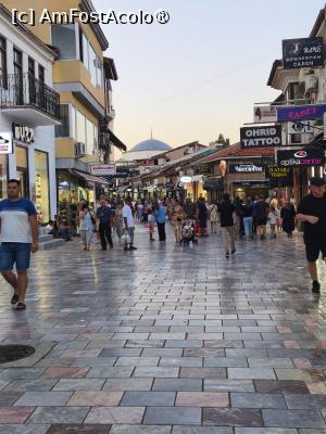 [P29] Bazarul vechi » foto by fredutza
 - 
<span class="allrVoted glyphicon glyphicon-heart hidden" id="av1498987"></span>
<a class="m-l-10 hidden" id="sv1498987" onclick="voting_Foto_DelVot(,1498987,5763)" role="button">șterge vot <span class="glyphicon glyphicon-remove"></span></a>
<a id="v91498987" class=" c-red"  onclick="voting_Foto_SetVot(1498987)" role="button"><span class="glyphicon glyphicon-heart-empty"></span> <b>LIKE</b> = Votează poza</a> <img class="hidden"  id="f1498987W9" src="/imagini/loader.gif" border="0" /><span class="AjErrMes hidden" id="e1498987ErM"></span>