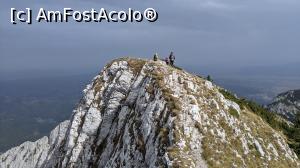 [P28] Pe creasta nordică a Craiului » foto by Mika
 - 
<span class="allrVoted glyphicon glyphicon-heart hidden" id="av1195041"></span>
<a class="m-l-10 hidden" id="sv1195041" onclick="voting_Foto_DelVot(,1195041,5764)" role="button">șterge vot <span class="glyphicon glyphicon-remove"></span></a>
<a id="v91195041" class=" c-red"  onclick="voting_Foto_SetVot(1195041)" role="button"><span class="glyphicon glyphicon-heart-empty"></span> <b>LIKE</b> = Votează poza</a> <img class="hidden"  id="f1195041W9" src="/imagini/loader.gif" border="0" /><span class="AjErrMes hidden" id="e1195041ErM"></span>