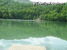 [P18] loc bun pentru pescarii impatimiti- contra cost, dar face...( zic pescarii) » foto by adria
 - 
<span class="allrVoted glyphicon glyphicon-heart hidden" id="av76710"></span>
<a class="m-l-10 hidden" id="sv76710" onclick="voting_Foto_DelVot(,76710,5817)" role="button">șterge vot <span class="glyphicon glyphicon-remove"></span></a>
<a id="v976710" class=" c-red"  onclick="voting_Foto_SetVot(76710)" role="button"><span class="glyphicon glyphicon-heart-empty"></span> <b>LIKE</b> = Votează poza</a> <img class="hidden"  id="f76710W9" src="/imagini/loader.gif" border="0" /><span class="AjErrMes hidden" id="e76710ErM"></span>