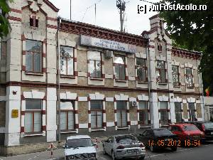 [P07] Comisariatul de politie din Chisinau » foto by mirmicu
 - 
<span class="allrVoted glyphicon glyphicon-heart hidden" id="av401520"></span>
<a class="m-l-10 hidden" id="sv401520" onclick="voting_Foto_DelVot(,401520,5834)" role="button">șterge vot <span class="glyphicon glyphicon-remove"></span></a>
<a id="v9401520" class=" c-red"  onclick="voting_Foto_SetVot(401520)" role="button"><span class="glyphicon glyphicon-heart-empty"></span> <b>LIKE</b> = Votează poza</a> <img class="hidden"  id="f401520W9" src="/imagini/loader.gif" border="0" /><span class="AjErrMes hidden" id="e401520ErM"></span>