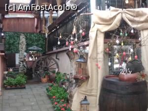 [P01] Casa Vlad Dracul, Sighișoara » foto by Mioritik
 - 
<span class="allrVoted glyphicon glyphicon-heart hidden" id="av1293466"></span>
<a class="m-l-10 hidden" id="sv1293466" onclick="voting_Foto_DelVot(,1293466,5855)" role="button">șterge vot <span class="glyphicon glyphicon-remove"></span></a>
<a id="v91293466" class=" c-red"  onclick="voting_Foto_SetVot(1293466)" role="button"><span class="glyphicon glyphicon-heart-empty"></span> <b>LIKE</b> = Votează poza</a> <img class="hidden"  id="f1293466W9" src="/imagini/loader.gif" border="0" /><span class="AjErrMes hidden" id="e1293466ErM"></span>