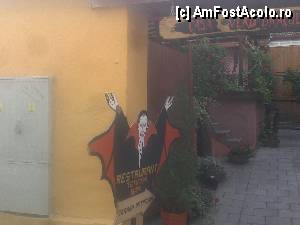 [P08] Intrarea in terasa restaurantului.  » foto by george_bton*
 - 
<span class="allrVoted glyphicon glyphicon-heart hidden" id="av369749"></span>
<a class="m-l-10 hidden" id="sv369749" onclick="voting_Foto_DelVot(,369749,5855)" role="button">șterge vot <span class="glyphicon glyphicon-remove"></span></a>
<a id="v9369749" class=" c-red"  onclick="voting_Foto_SetVot(369749)" role="button"><span class="glyphicon glyphicon-heart-empty"></span> <b>LIKE</b> = Votează poza</a> <img class="hidden"  id="f369749W9" src="/imagini/loader.gif" border="0" /><span class="AjErrMes hidden" id="e369749ErM"></span>