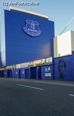 [P06] Parte a stadionului Goodison » foto by alxmst
 - 
<span class="allrVoted glyphicon glyphicon-heart hidden" id="av1163822"></span>
<a class="m-l-10 hidden" id="sv1163822" onclick="voting_Foto_DelVot(,1163822,5858)" role="button">șterge vot <span class="glyphicon glyphicon-remove"></span></a>
<a id="v91163822" class=" c-red"  onclick="voting_Foto_SetVot(1163822)" role="button"><span class="glyphicon glyphicon-heart-empty"></span> <b>LIKE</b> = Votează poza</a> <img class="hidden"  id="f1163822W9" src="/imagini/loader.gif" border="0" /><span class="AjErrMes hidden" id="e1163822ErM"></span>