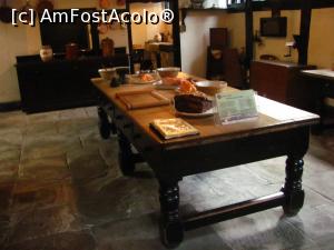 [P14] Bucataria arata ca-n filmele de epoca » foto by Radu Tudoran
 - 
<span class="allrVoted glyphicon glyphicon-heart hidden" id="av862876"></span>
<a class="m-l-10 hidden" id="sv862876" onclick="voting_Foto_DelVot(,862876,5858)" role="button">șterge vot <span class="glyphicon glyphicon-remove"></span></a>
<a id="v9862876" class=" c-red"  onclick="voting_Foto_SetVot(862876)" role="button"><span class="glyphicon glyphicon-heart-empty"></span> <b>LIKE</b> = Votează poza</a> <img class="hidden"  id="f862876W9" src="/imagini/loader.gif" border="0" /><span class="AjErrMes hidden" id="e862876ErM"></span>