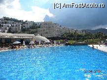 [P21] Relax pool si cladirea hotelului in fundal » foto by bitnic
 - 
<span class="allrVoted glyphicon glyphicon-heart hidden" id="av90168"></span>
<a class="m-l-10 hidden" id="sv90168" onclick="voting_Foto_DelVot(,90168,5859)" role="button">șterge vot <span class="glyphicon glyphicon-remove"></span></a>
<a id="v990168" class=" c-red"  onclick="voting_Foto_SetVot(90168)" role="button"><span class="glyphicon glyphicon-heart-empty"></span> <b>LIKE</b> = Votează poza</a> <img class="hidden"  id="f90168W9" src="/imagini/loader.gif" border="0" /><span class="AjErrMes hidden" id="e90168ErM"></span>