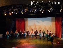 [P31] Seara turceasca in amfiteatru in prima saptamana cu un grup de balerini rusi » foto by bitnic
 - 
<span class="allrVoted glyphicon glyphicon-heart hidden" id="av90751"></span>
<a class="m-l-10 hidden" id="sv90751" onclick="voting_Foto_DelVot(,90751,5859)" role="button">șterge vot <span class="glyphicon glyphicon-remove"></span></a>
<a id="v990751" class=" c-red"  onclick="voting_Foto_SetVot(90751)" role="button"><span class="glyphicon glyphicon-heart-empty"></span> <b>LIKE</b> = Votează poza</a> <img class="hidden"  id="f90751W9" src="/imagini/loader.gif" border="0" /><span class="AjErrMes hidden" id="e90751ErM"></span>