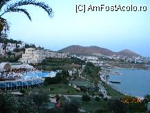 [P07] privire de ansamblu din zona bungalowurilor, ce se vede ca o sera este centru SPA » foto by bitnic
 - 
<span class="allrVoted glyphicon glyphicon-heart hidden" id="av90154"></span>
<a class="m-l-10 hidden" id="sv90154" onclick="voting_Foto_DelVot(,90154,5859)" role="button">șterge vot <span class="glyphicon glyphicon-remove"></span></a>
<a id="v990154" class=" c-red"  onclick="voting_Foto_SetVot(90154)" role="button"><span class="glyphicon glyphicon-heart-empty"></span> <b>LIKE</b> = Votează poza</a> <img class="hidden"  id="f90154W9" src="/imagini/loader.gif" border="0" /><span class="AjErrMes hidden" id="e90154ErM"></span>