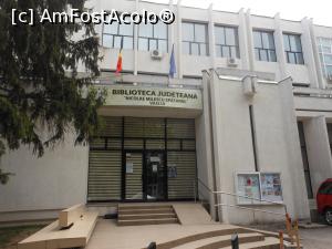 [P02] Vaslui - Biblioteca Judeteana "Nicolae Milescu Spatarul". » foto by iulianic
 - 
<span class="allrVoted glyphicon glyphicon-heart hidden" id="av1301017"></span>
<a class="m-l-10 hidden" id="sv1301017" onclick="voting_Foto_DelVot(,1301017,5873)" role="button">șterge vot <span class="glyphicon glyphicon-remove"></span></a>
<a id="v91301017" class=" c-red"  onclick="voting_Foto_SetVot(1301017)" role="button"><span class="glyphicon glyphicon-heart-empty"></span> <b>LIKE</b> = Votează poza</a> <img class="hidden"  id="f1301017W9" src="/imagini/loader.gif" border="0" /><span class="AjErrMes hidden" id="e1301017ErM"></span>