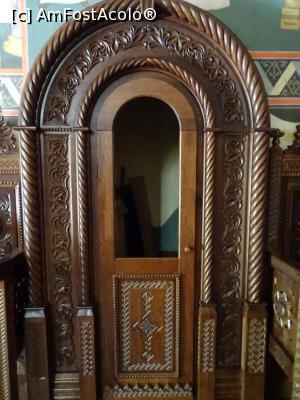 [P07] Mobilier - Biserica cu hramul „Tăierea Capului Sfântului Ioan Botezătorul”. » foto by tata123 🔱
 - 
<span class="allrVoted glyphicon glyphicon-heart hidden" id="av1251928"></span>
<a class="m-l-10 hidden" id="sv1251928" onclick="voting_Foto_DelVot(,1251928,5873)" role="button">șterge vot <span class="glyphicon glyphicon-remove"></span></a>
<a id="v91251928" class=" c-red"  onclick="voting_Foto_SetVot(1251928)" role="button"><span class="glyphicon glyphicon-heart-empty"></span> <b>LIKE</b> = Votează poza</a> <img class="hidden"  id="f1251928W9" src="/imagini/loader.gif" border="0" /><span class="AjErrMes hidden" id="e1251928ErM"></span>