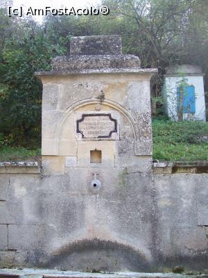 [P30] Kainargea. Fantana istorica din Parcul memorial inchinat Tratatului de Pace de la Kuciuk-Kainargi.  » foto by Floria
 - 
<span class="allrVoted glyphicon glyphicon-heart hidden" id="av942179"></span>
<a class="m-l-10 hidden" id="sv942179" onclick="voting_Foto_DelVot(,942179,5875)" role="button">șterge vot <span class="glyphicon glyphicon-remove"></span></a>
<a id="v9942179" class=" c-red"  onclick="voting_Foto_SetVot(942179)" role="button"><span class="glyphicon glyphicon-heart-empty"></span> <b>LIKE</b> = Votează poza</a> <img class="hidden"  id="f942179W9" src="/imagini/loader.gif" border="0" /><span class="AjErrMes hidden" id="e942179ErM"></span>