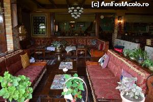 [P04] cafenea-Efendi-club » foto by Paloma
 - 
<span class="allrVoted glyphicon glyphicon-heart hidden" id="av525220"></span>
<a class="m-l-10 hidden" id="sv525220" onclick="voting_Foto_DelVot(,525220,5877)" role="button">șterge vot <span class="glyphicon glyphicon-remove"></span></a>
<a id="v9525220" class=" c-red"  onclick="voting_Foto_SetVot(525220)" role="button"><span class="glyphicon glyphicon-heart-empty"></span> <b>LIKE</b> = Votează poza</a> <img class="hidden"  id="f525220W9" src="/imagini/loader.gif" border="0" /><span class="AjErrMes hidden" id="e525220ErM"></span>