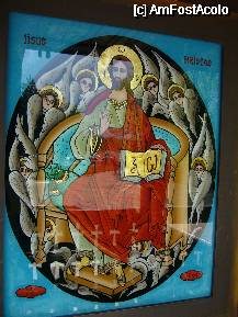 [P21] Biserica din lemn Pogorarea Sfantului Duh - icoana expusa in exterior » foto by magdalena
 - 
<span class="allrVoted glyphicon glyphicon-heart hidden" id="av67833"></span>
<a class="m-l-10 hidden" id="sv67833" onclick="voting_Foto_DelVot(,67833,5894)" role="button">șterge vot <span class="glyphicon glyphicon-remove"></span></a>
<a id="v967833" class=" c-red"  onclick="voting_Foto_SetVot(67833)" role="button"><span class="glyphicon glyphicon-heart-empty"></span> <b>LIKE</b> = Votează poza</a> <img class="hidden"  id="f67833W9" src="/imagini/loader.gif" border="0" /><span class="AjErrMes hidden" id="e67833ErM"></span>