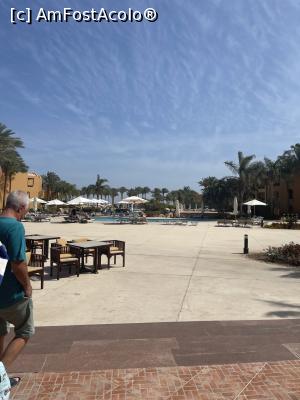 [P02] Zona Piscina » foto by Madaaa
 - 
<span class="allrVoted glyphicon glyphicon-heart hidden" id="av1291868"></span>
<a class="m-l-10 hidden" id="sv1291868" onclick="voting_Foto_DelVot(,1291868,5940)" role="button">șterge vot <span class="glyphicon glyphicon-remove"></span></a>
<a id="v91291868" class=" c-red"  onclick="voting_Foto_SetVot(1291868)" role="button"><span class="glyphicon glyphicon-heart-empty"></span> <b>LIKE</b> = Votează poza</a> <img class="hidden"  id="f1291868W9" src="/imagini/loader.gif" border="0" /><span class="AjErrMes hidden" id="e1291868ErM"></span>