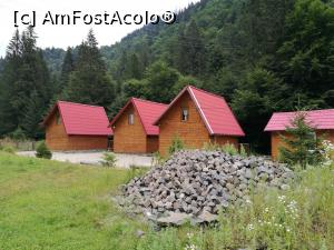 [P02] Cele 3 bungalouri ale Hotelului Siesta » foto by crismis
 - 
<span class="allrVoted glyphicon glyphicon-heart hidden" id="av933499"></span>
<a class="m-l-10 hidden" id="sv933499" onclick="voting_Foto_DelVot(,933499,5942)" role="button">șterge vot <span class="glyphicon glyphicon-remove"></span></a>
<a id="v9933499" class=" c-red"  onclick="voting_Foto_SetVot(933499)" role="button"><span class="glyphicon glyphicon-heart-empty"></span> <b>LIKE</b> = Votează poza</a> <img class="hidden"  id="f933499W9" src="/imagini/loader.gif" border="0" /><span class="AjErrMes hidden" id="e933499ErM"></span>