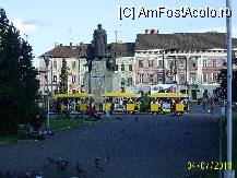 [P08] piata avram iancu - vechea piata a primariei. si trenuletul cu care se poate face un mic tur al orasului in weekend » foto by petrus95
 - 
<span class="allrVoted glyphicon glyphicon-heart hidden" id="av90780"></span>
<a class="m-l-10 hidden" id="sv90780" onclick="voting_Foto_DelVot(,90780,5949)" role="button">șterge vot <span class="glyphicon glyphicon-remove"></span></a>
<a id="v990780" class=" c-red"  onclick="voting_Foto_SetVot(90780)" role="button"><span class="glyphicon glyphicon-heart-empty"></span> <b>LIKE</b> = Votează poza</a> <img class="hidden"  id="f90780W9" src="/imagini/loader.gif" border="0" /><span class="AjErrMes hidden" id="e90780ErM"></span>