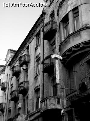 [P18] Cinematograf abandonat pe Vasile Goldis » foto by cris71
 - 
<span class="allrVoted glyphicon glyphicon-heart hidden" id="av767013"></span>
<a class="m-l-10 hidden" id="sv767013" onclick="voting_Foto_DelVot(,767013,5949)" role="button">șterge vot <span class="glyphicon glyphicon-remove"></span></a>
<a id="v9767013" class=" c-red"  onclick="voting_Foto_SetVot(767013)" role="button"><span class="glyphicon glyphicon-heart-empty"></span> <b>LIKE</b> = Votează poza</a> <img class="hidden"  id="f767013W9" src="/imagini/loader.gif" border="0" /><span class="AjErrMes hidden" id="e767013ErM"></span>