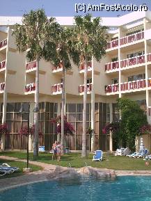 [P64] la hotel... » foto by rudy
 - 
<span class="allrVoted glyphicon glyphicon-heart hidden" id="av81500"></span>
<a class="m-l-10 hidden" id="sv81500" onclick="voting_Foto_DelVot(,81500,5951)" role="button">șterge vot <span class="glyphicon glyphicon-remove"></span></a>
<a id="v981500" class=" c-red"  onclick="voting_Foto_SetVot(81500)" role="button"><span class="glyphicon glyphicon-heart-empty"></span> <b>LIKE</b> = Votează poza</a> <img class="hidden"  id="f81500W9" src="/imagini/loader.gif" border="0" /><span class="AjErrMes hidden" id="e81500ErM"></span>
